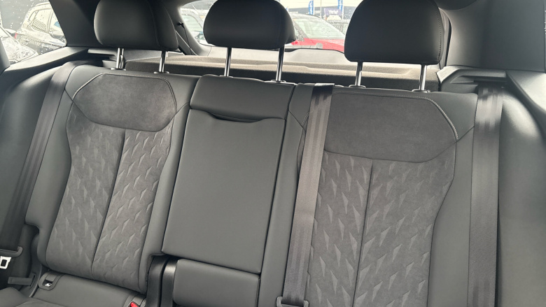 CUPRA Terramar 1.5 eTSI 150 V2 5dr DSG Petrol Hatchback